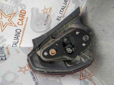 Foto 2ª: Piloto Trasero Derecho Honda Jazz 1.2 S 78CV 57KW [L12A1] (2006)