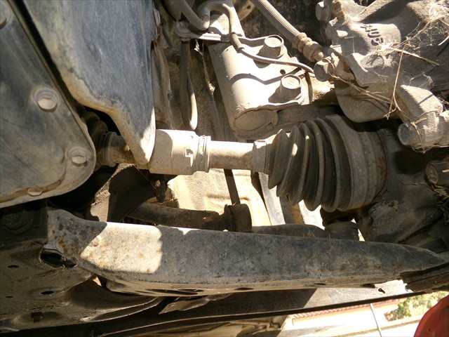 Transmision Delantera Izquierda Toyota Noah 2.0 G 2001-2007