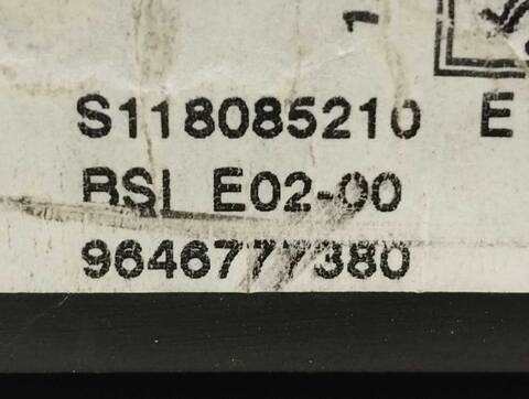 Foto 3ª: Caja Reles Fusibles Peugeot 206 XR BERLINA 75CV 55KW [KFW] (2002)