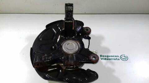 Foto 3ª: Mangueta Delantera Izquierda Mercedes Clase V 200 136CV 100KW (2014)