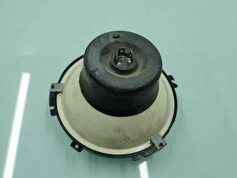 Foto 2ª: Faro Izquierdo Land Rover Defender 110 SE FAMILIAR 122CV 90KW [15P] (2004)