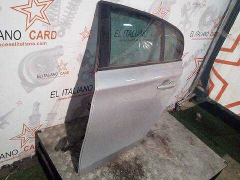 Foto 3ª: Puerta Trasera Izquierda Bmw Serie 1 114 118D BERLINA 143CV 105KW [N47D20C] (2009)