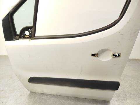 Foto 3ª: Puerta Delantera Izquierda Peugeot Partner 1.6 HDI 75 16V) 75CV 55KW [9HT (DV6BTED4)] (2009)