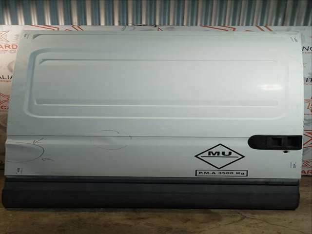 Puerta Lateral Corredera Derecha Iveco Daily 29 - L 12 CAJA CERRADA LARGO 116CV 85KW