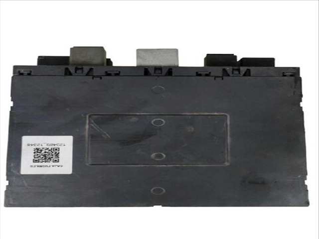 Caja Reles Fusibles Volkswagen Passat 2.0 TDI 16V