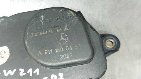 Foto 4ª: Caja Mariposa Mercedes Clase E 180 E 270 CDI 211.016) BERLINA 177CV 130KW (2002)