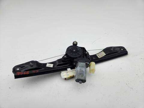 Elevalunas Manual Trasero Izquierdo Bmw Serie 3 315 320D XDRIVE 184CV 135KW