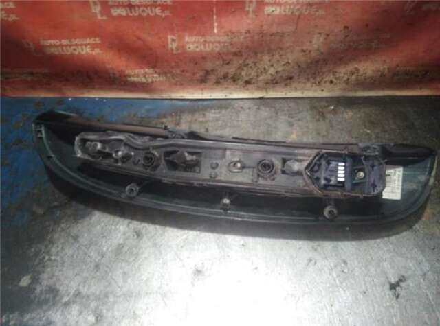 Foto 3ª: Piloto Trasero Derecho Opel Corsa 1.3 CDTI [Z 13 DT]