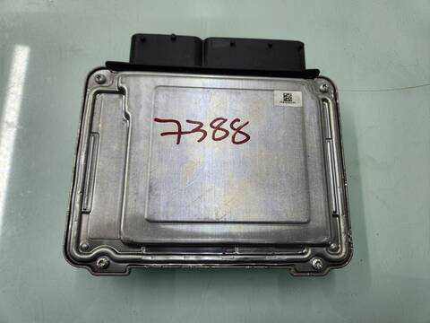Foto 3ª: Centralita Motor ECU Seat Arona 1.0 TSI STYLE [DKLA] (2019)