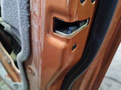 Cerradura Puerta Delantera Derecha Ford Ranger DOBLE CABINA WILDTRACK 4X4 4P) 213CV