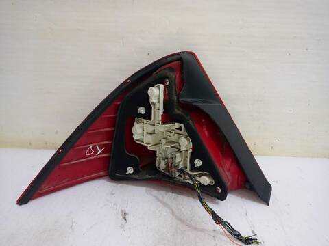 Foto 3ª: Piloto Trasero Derecho Ford Mondeo GHIA 06.2003 ) D) 131CV [FMBA - N7BA] (2000)