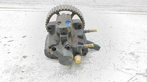Foto 3ª: Bomba Inyeccion Fiat Stilo 1.9 JTD - 1.9 JTD 115 ACTIVE 116CV 85KW [192A1000] (2002)