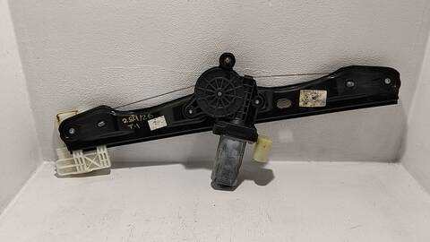 Elevalunas Manual Trasero Izquierdo Bmw Serie 3 315 2.0 TD 184CV