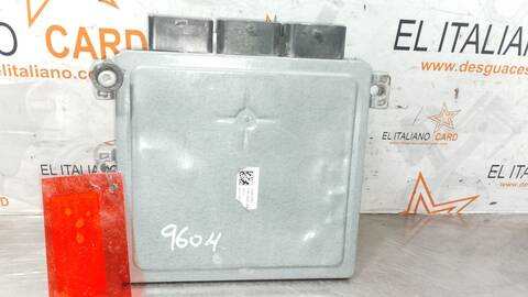 Foto 2ª: Centralita Motor ECU Ford Focus TITANIUM 116CV 85KW [T1DA] (2014)