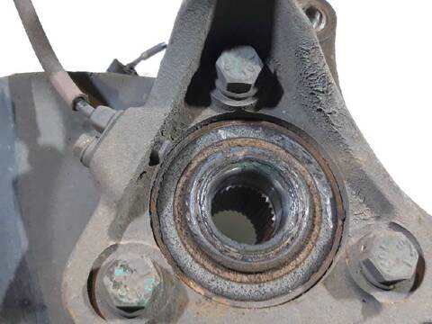 Foto 3ª: Mangueta Delantera Derecha Kia Carnival 2.9 CRDI VGT ACTIVE 185CV 136KW [J3] (2009)