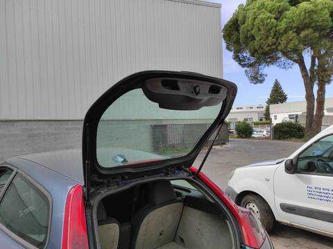 Portón Volvo C30 D4204T