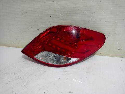 Piloto Trasero Derecho Peugeot 207 CONFORT 90CV