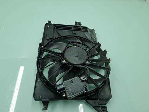 Foto 2ª: Electroventilador Ford Focus EDITION 116CV 85KW [T1DA] (2015)