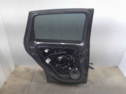 Foto 3ª: Puerta Trasera Izquierda Mercedes Clase B 150 B180 136CV 100KW [282914] (2020)