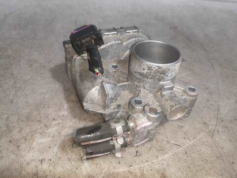 Foto 3ª: Caja Mariposa Toyota Yaris 1KR (2008)