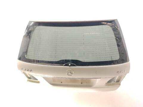 Portón Mercedes Clase E 180 E 280 T CDI 211.220)
