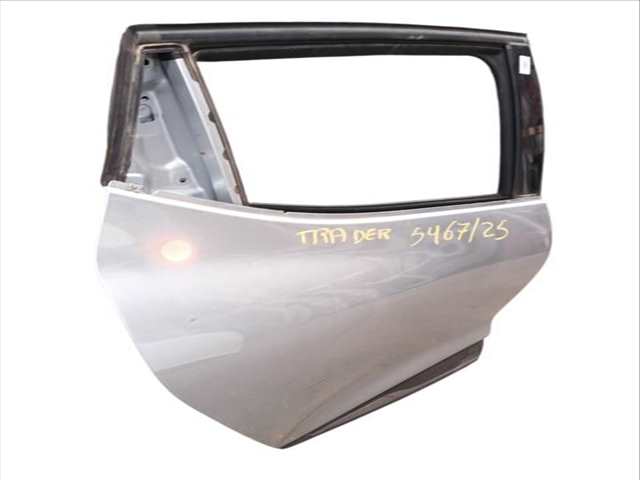 Foto 2ª: Puerta Trasera Derecha Renault Clio 0.9 TCE 90 BHNF BHMA BHMH BHJK BHJR) (2012)