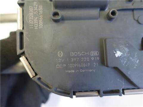 Foto 3ª: Motor Limpia Delantero Volkswagen Golf 1.6 ADVANCE 105CV 77KW [CAYC] (2010)