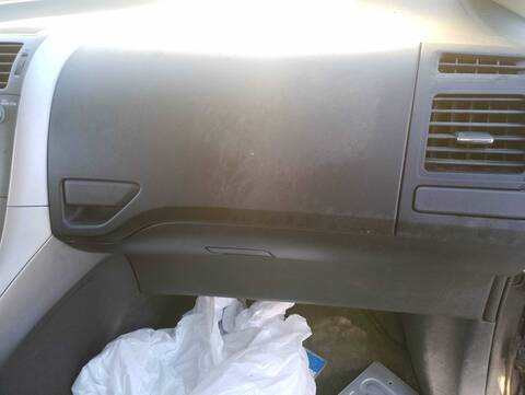 Foto 4ª: Guantera Toyota Auris LUNA 90CV 66KW [D 1ND] (2007)