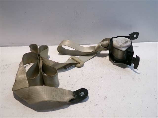 Foto 2ª: Cinturón Trasero Derecho Opel Insignia 2.0 CDTI 2008-2013 [A20DTH] (2010)