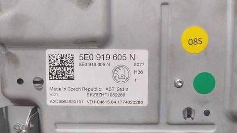 Foto 2ª: Sistema GPS Skoda Octavia SCOUT 4X4 150CV 110KW [CRM] (2017)