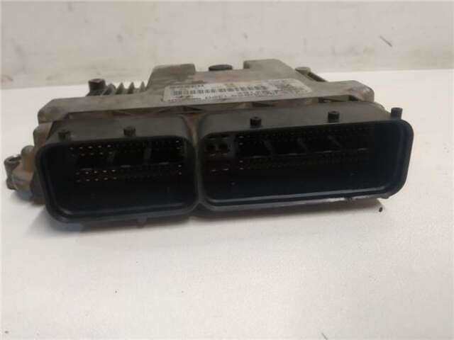 Foto 2ª: Centralita Motor ECU Hyundai ix35 1.7 STYLE 2WD [1.7 LTR. - 85 KW CRDI CAT] [D4FD]