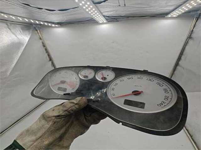 Cuadro de Instrumentos Peugeot 307 2.0 BÁSICO [2.0 LTR. - 103 KW 16V]