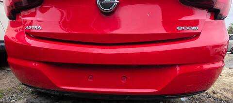 Paragolpes Trasero Opel Astra B10XFL BERLINA