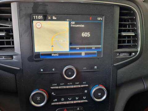 Pantalla Multifuncion Renault Megane EXPERIENCE BERLINA 132CV 97KW IV BERLINA 5P
