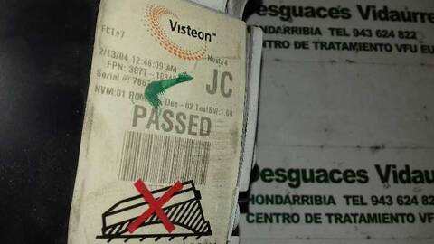 Foto 3ª: Cuadro de Instrumentos Ford Mondeo 2.0 TDCI CAT BERLINA 130CV 96KW [FMBA] (2004)