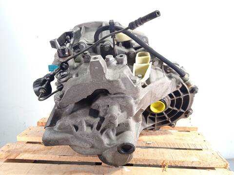 Foto 3ª: Caja Cambios Renault Scenic 1.9 DCI JZ0J JZ1J JZ1K JZ1S) 131CV 96KW [F9Q872] (2010)