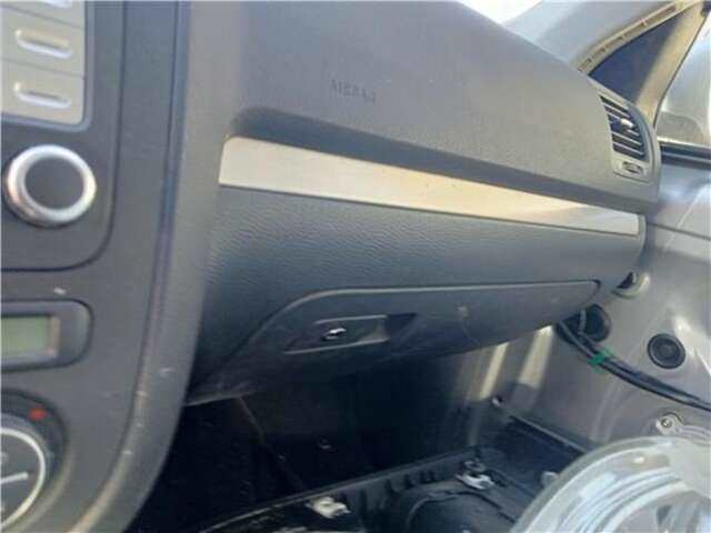 Guantera Volkswagen Jetta 1.9 EDITION [1.9 LTR. - 77 KW TDI]