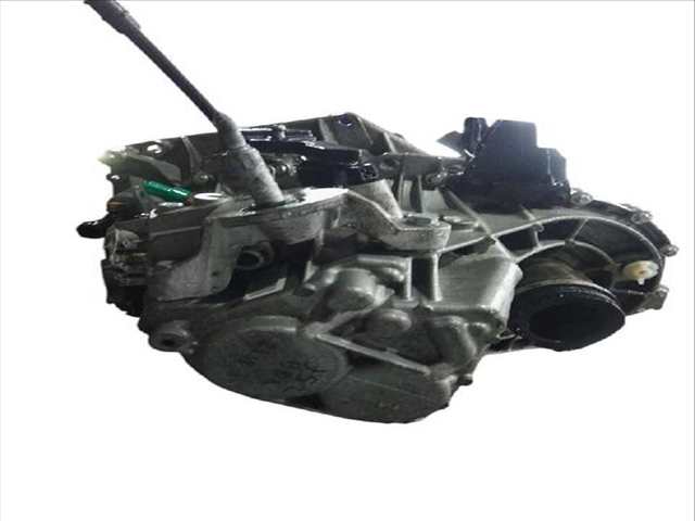 Foto 3ª: Caja Cambios Renault Clio 1.2 TCE 120 BHAU) (2012)