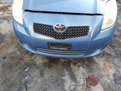 Paragolpes Delantero Toyota Yaris 1KR