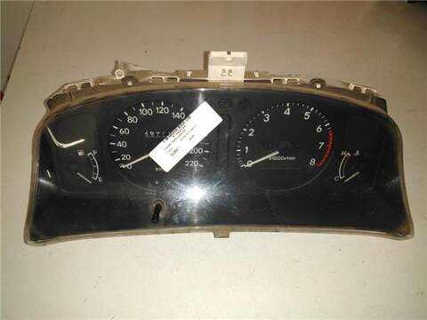 Cuadro de Instrumentos Toyota Corolla 1.6 AE111_)