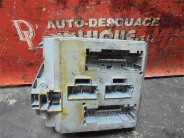 Foto 2ª: Caja Reles Fusibles Iveco Daily 29 L 12 V (ALKA41A2. ALLA52A2. ALKA42A2) [F1AE0481B]