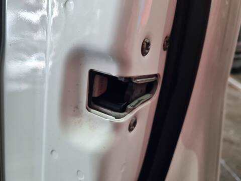 Cerradura Puerta Delantera Derecha Jeep Compass LIMITED 4X4 140CV 103KW