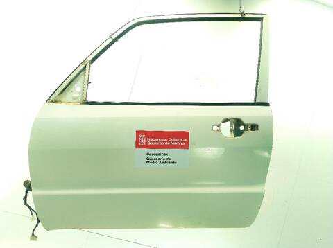 Foto 2ª: Puerta Delantera Izquierda Mitsubishi Montero 3.2 DI-D 4WD V98W V88W) [4M41] (2006)