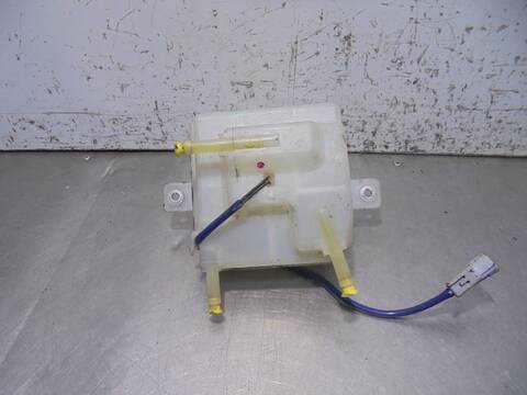 Foto 4ª: Deposito Liquido Frenos Toyota Auris HYBRID ACTIVE 99CV 73KW [2ZR] (2013)