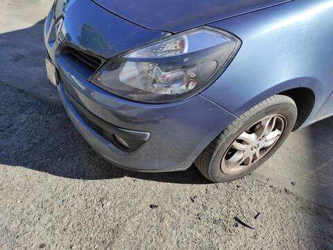 Foto 2ª: Paragolpes Delantero Renault Clio K9K766 (2005)