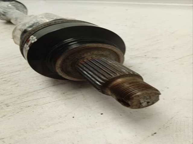 Foto 3ª: Transmision Trasera Derecha Bmw Serie 1 114 118D M SPORT 150CV 110KW [B47D20A] (2019)