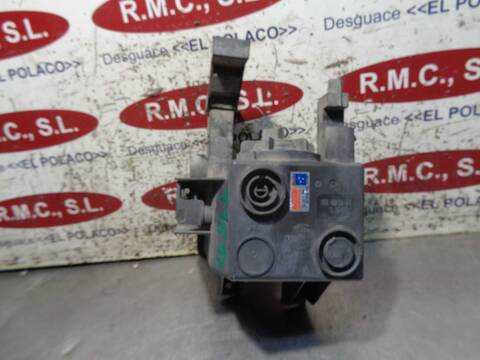 Foto 2ª: Faro Antiniebla Delantero Izquierdo Opel Zafira 200CV 147KW (2006)