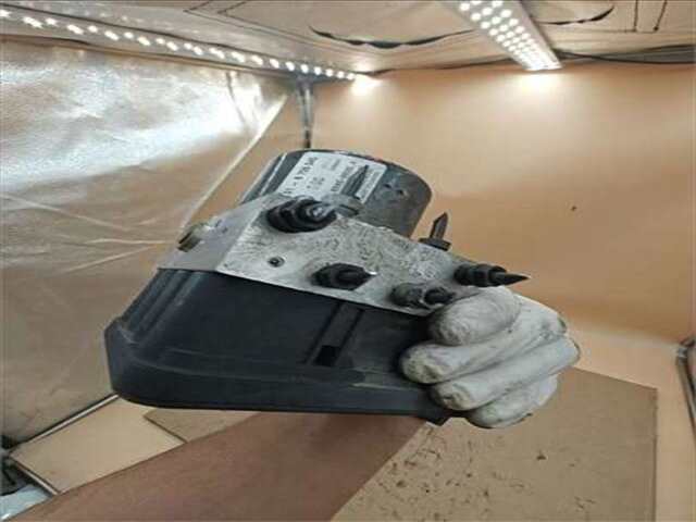 Foto 3ª: Abs Bmw Serie 3 315 2.0 318 CI [2.0 LTR. - 105 KW 16V]