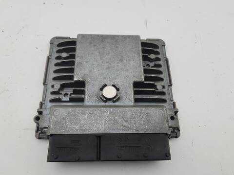 Centralita Motor ECU Audi A1 ATTRACTION 86CV 63KW