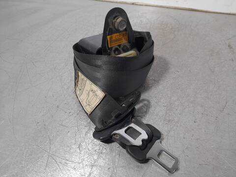 Cinturón Trasero Central Chevrolet Aveo LS 94CV 69KW